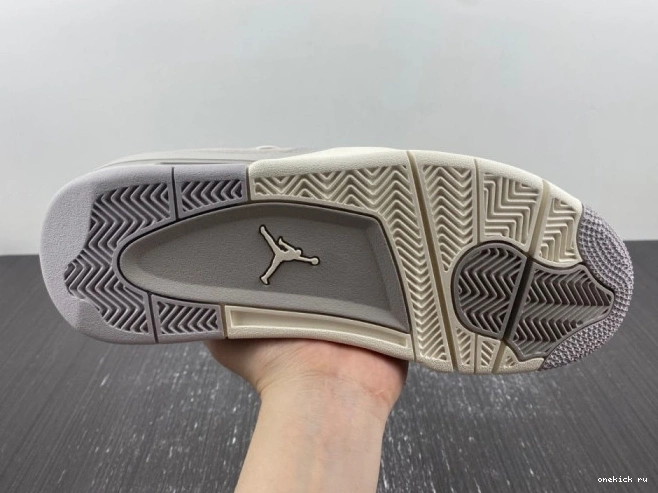 Rep Onekick AQ9129-001 Moments Frozen 4 Air Jordan 0708
